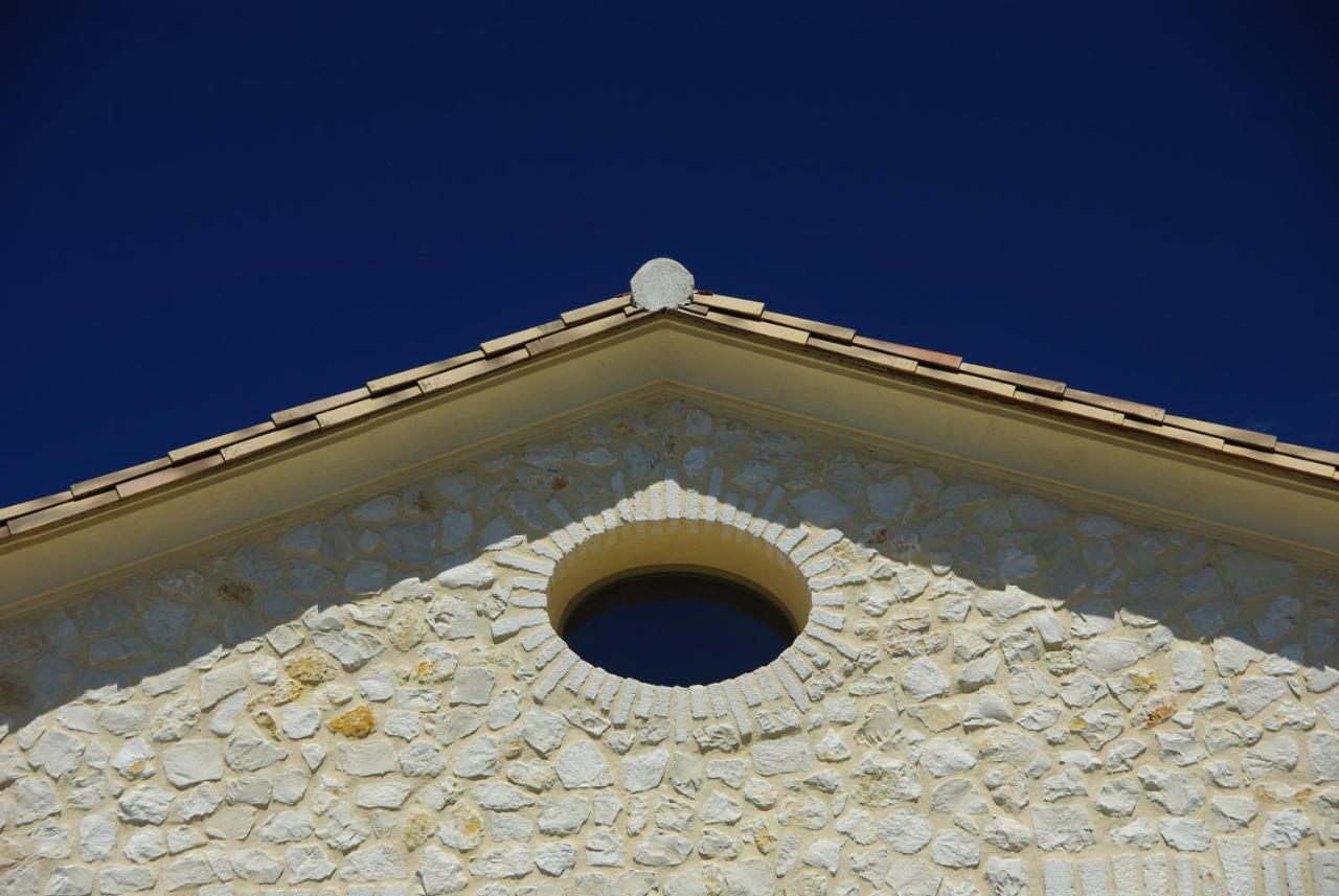 Uzes Decouvertes Exterior foto